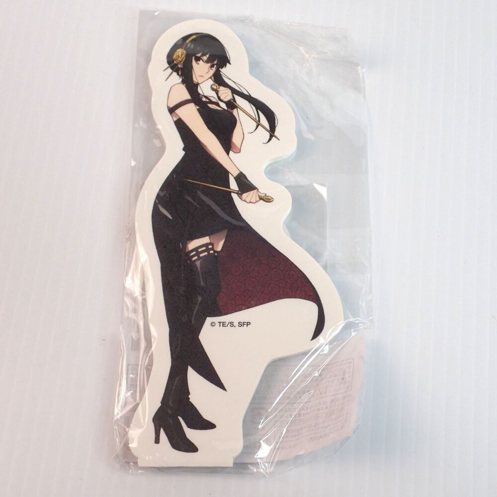 Anime SPY X FAMILY Stand Figure Model Cosplay Desk Decor 6.75"
